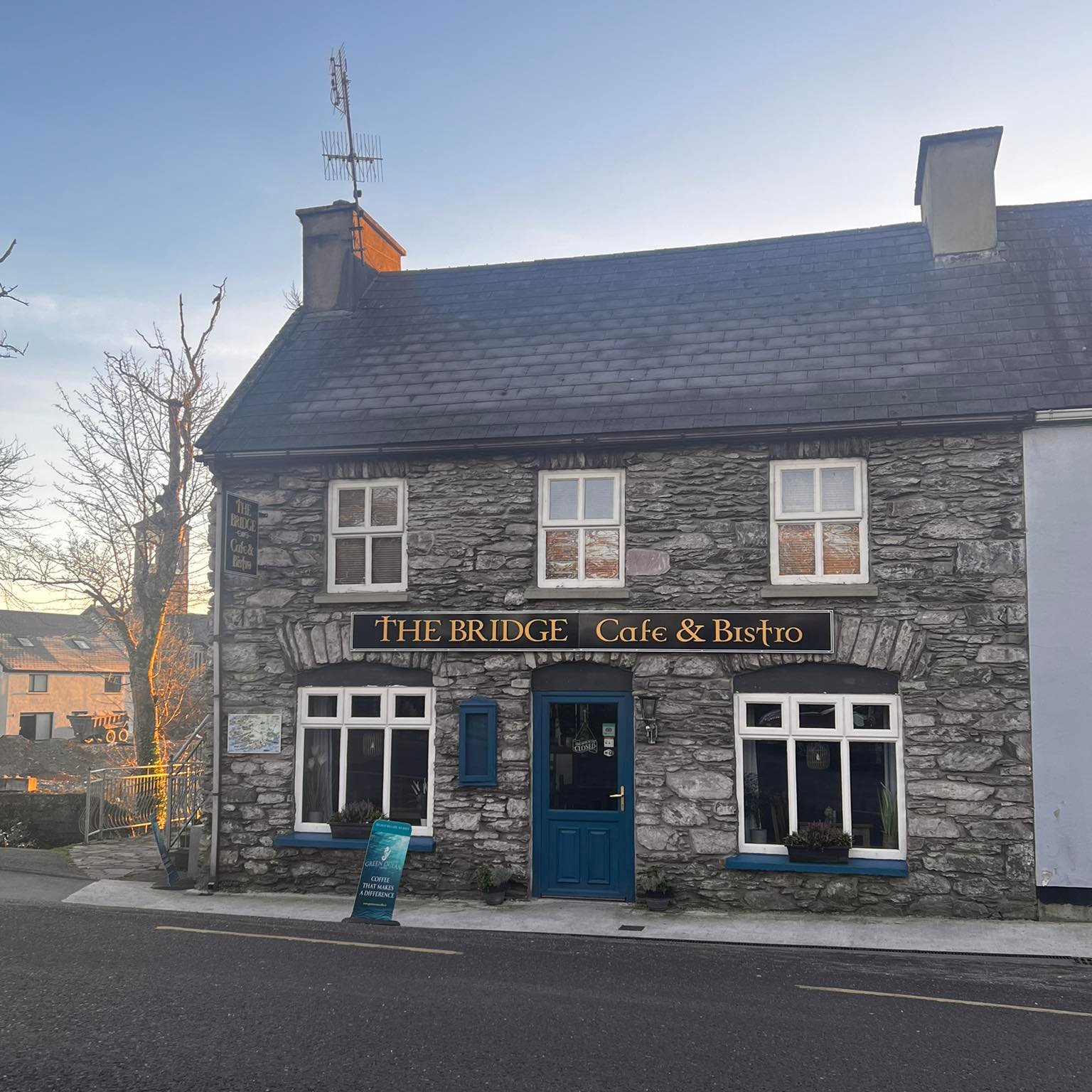 The Bridge Cafe & Bistro